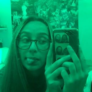 Meet your Posher, Ashlyn